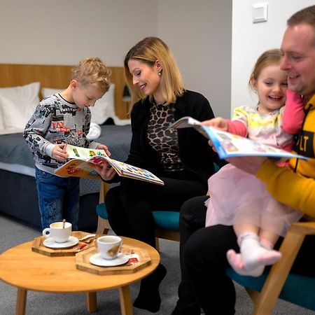 Hotel Smetanova Vsetin Luaran gambar